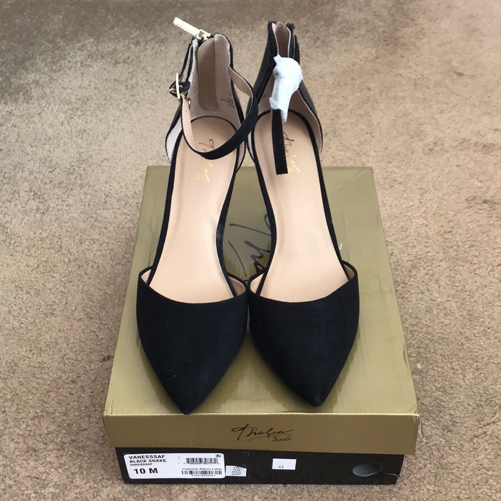Thalia Sodi Vanessa Black Snake Heel Size 10